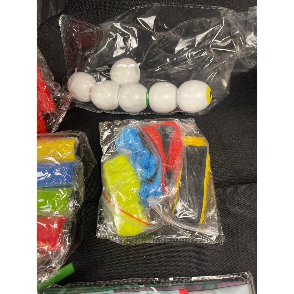 Outdoor Field Day Games Set Potato Sack Race Egg Spoon 3-Legged Race Medals NEW - Picture 4 of 6